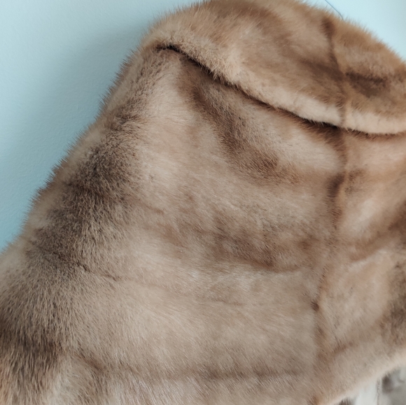 Vintage Genuine Mink Fur Stole Cape Blonde Sable by Salon Fernande Montreal - Picture 13 of 16